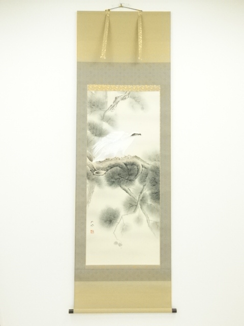 JAPANESE HANGING SCROLL / HAND PAINTED / PINE WITH WHITE HAWK 